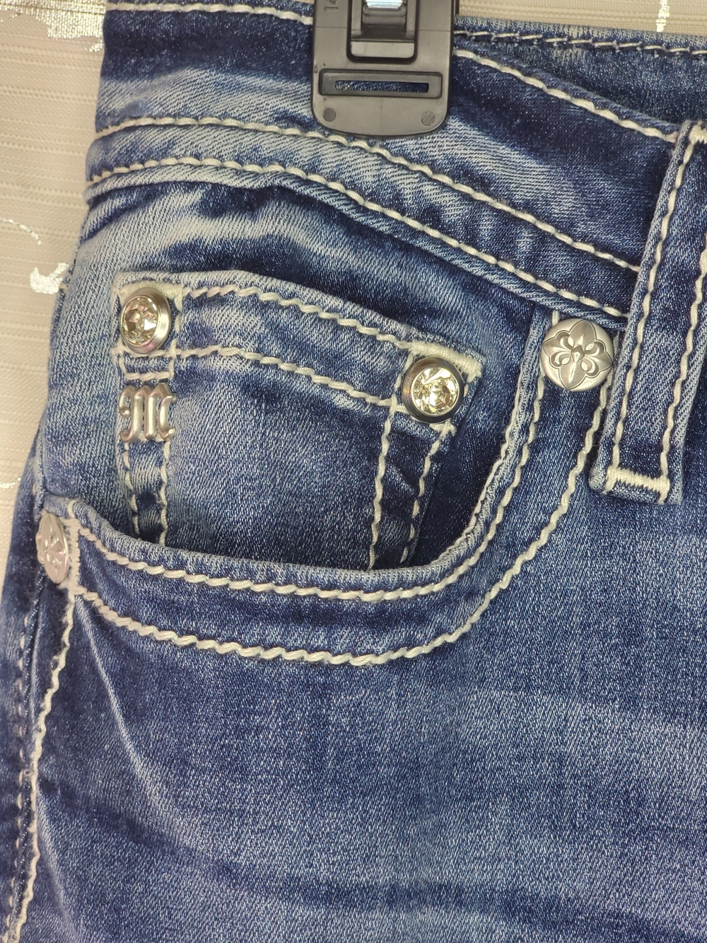 Miss Me Western Bootcut Jeans Size 31 Embroidered Cow Skull Stretch Bling - Picture 12 of 15